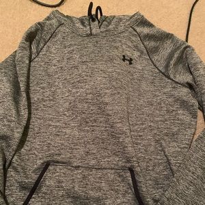 Women’s sweatshirt